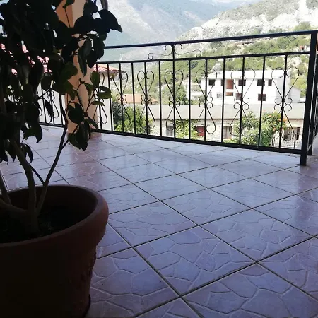 Moraci Sinan Holiday home Dukat